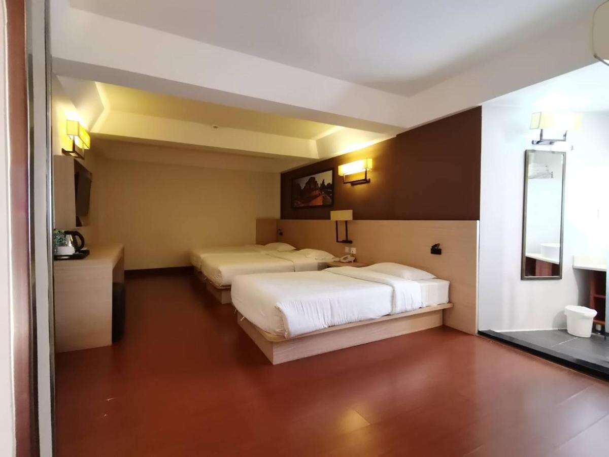 Chiang Roi 7 Days Inn Chiang Mai Ngoại thất bức ảnh