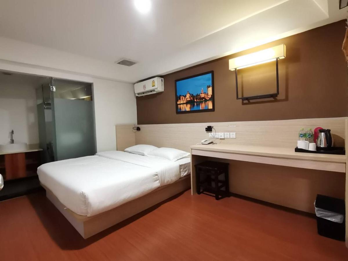 Chiang Roi 7 Days Inn Chiang Mai Ngoại thất bức ảnh