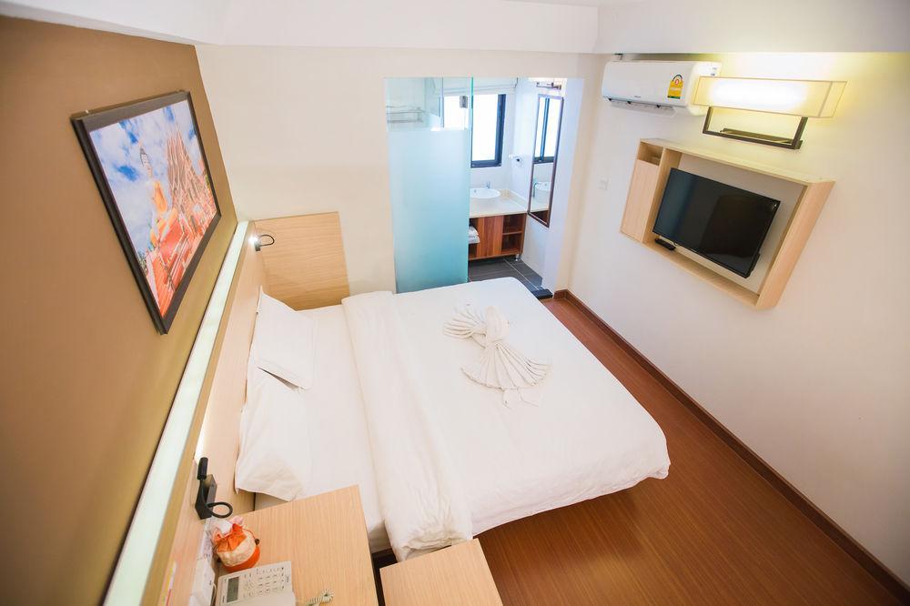 Chiang Roi 7 Days Inn Chiang Mai Ngoại thất bức ảnh