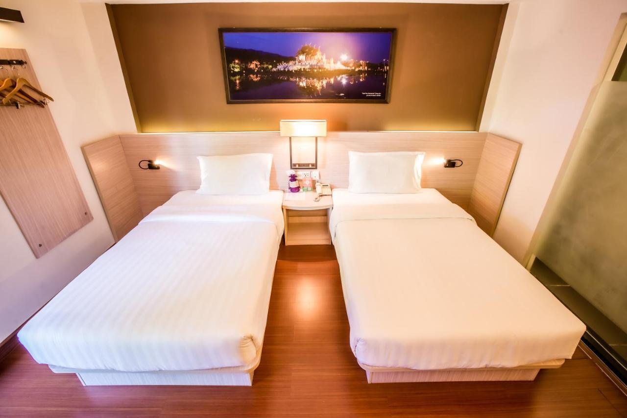 Chiang Roi 7 Days Inn Chiang Mai Ngoại thất bức ảnh